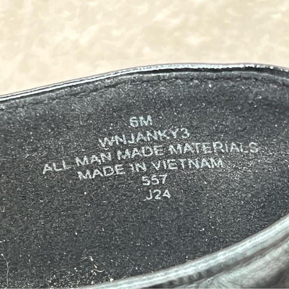 Nine West T-Strap Faux Leather Block Heels-Women’s 6-Black/Brown-Y2K-90s-Preppy - Picture 8 of 11